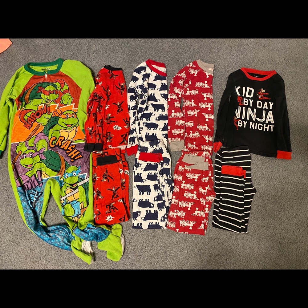 Boys 5t pajamas
